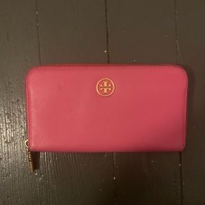 Tory Burch pink wallet